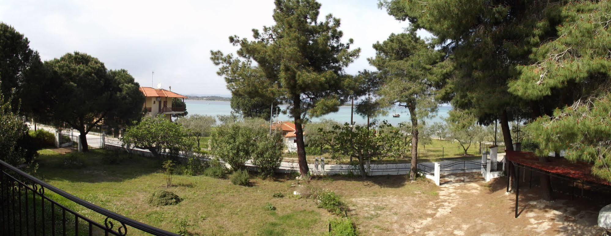 Pefka Studios & Apartments Chalkidiki Exterior photo